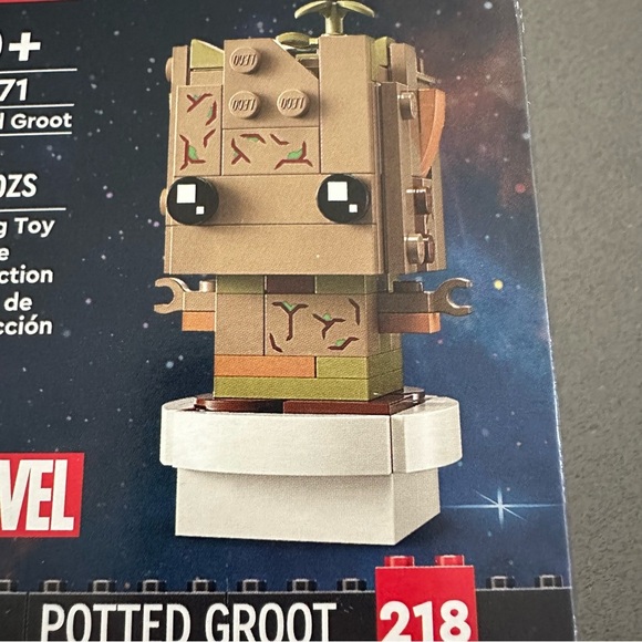 LEGO BrickHeadz 40671 Potted Groot | Marvel Guardians of the Galaxy Set - Picture 3 of 7